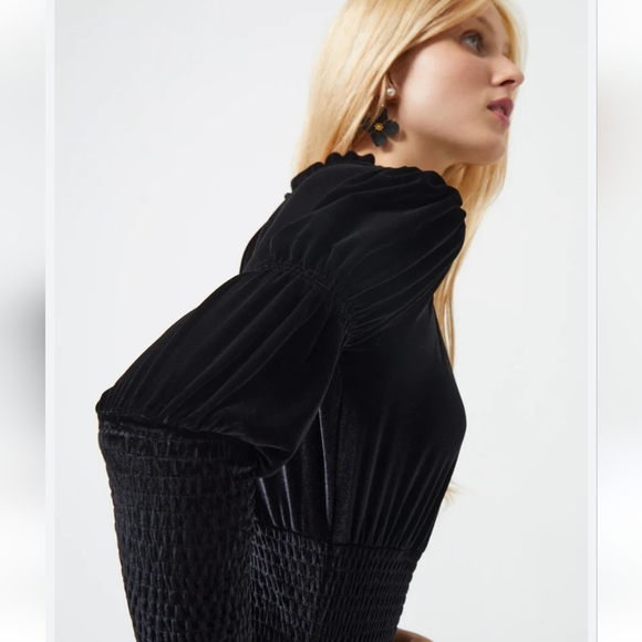 FRENCH CONNECTION Velvet top - Picture 14 of 16